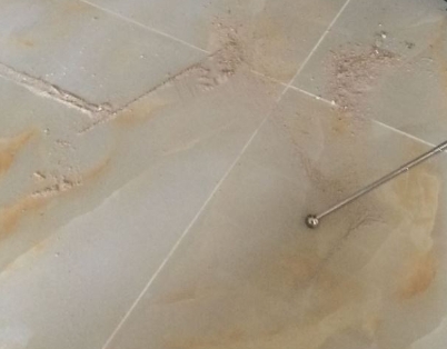 和硕瓷砖空鼓维修公司分享粘合剂选择不当在瓷砖铺贴过程中可能导致以下问题